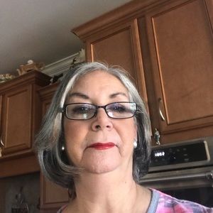 Meet your Posher, Joanne